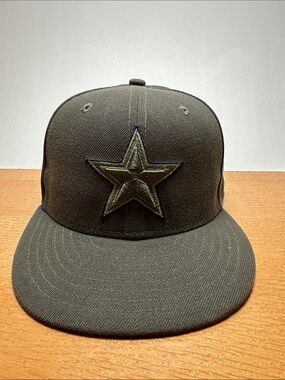Dallas Cowboys “Salute to Service” (camo) olive green cap